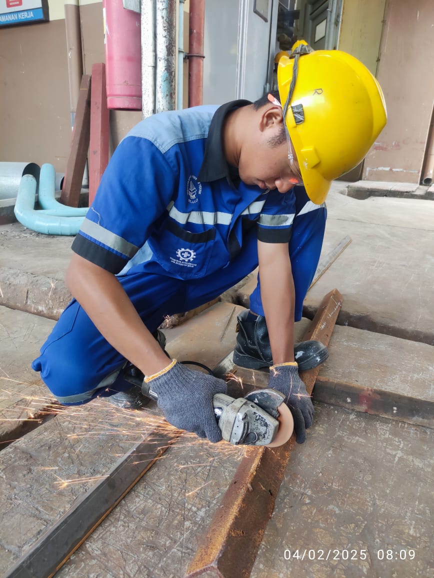 Siswa SMK Dr. Soetomo Cilacap