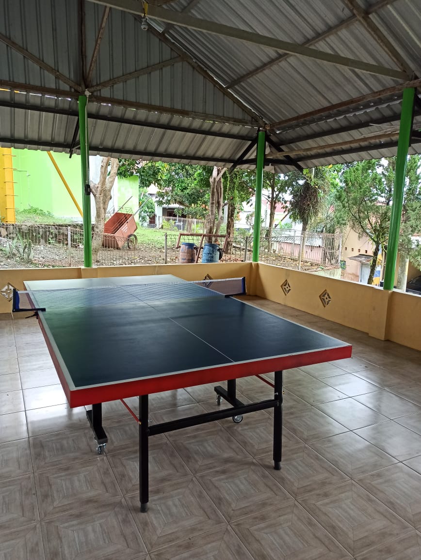 Warga di RT 03/ RW 08 Kel. Tritih Lor