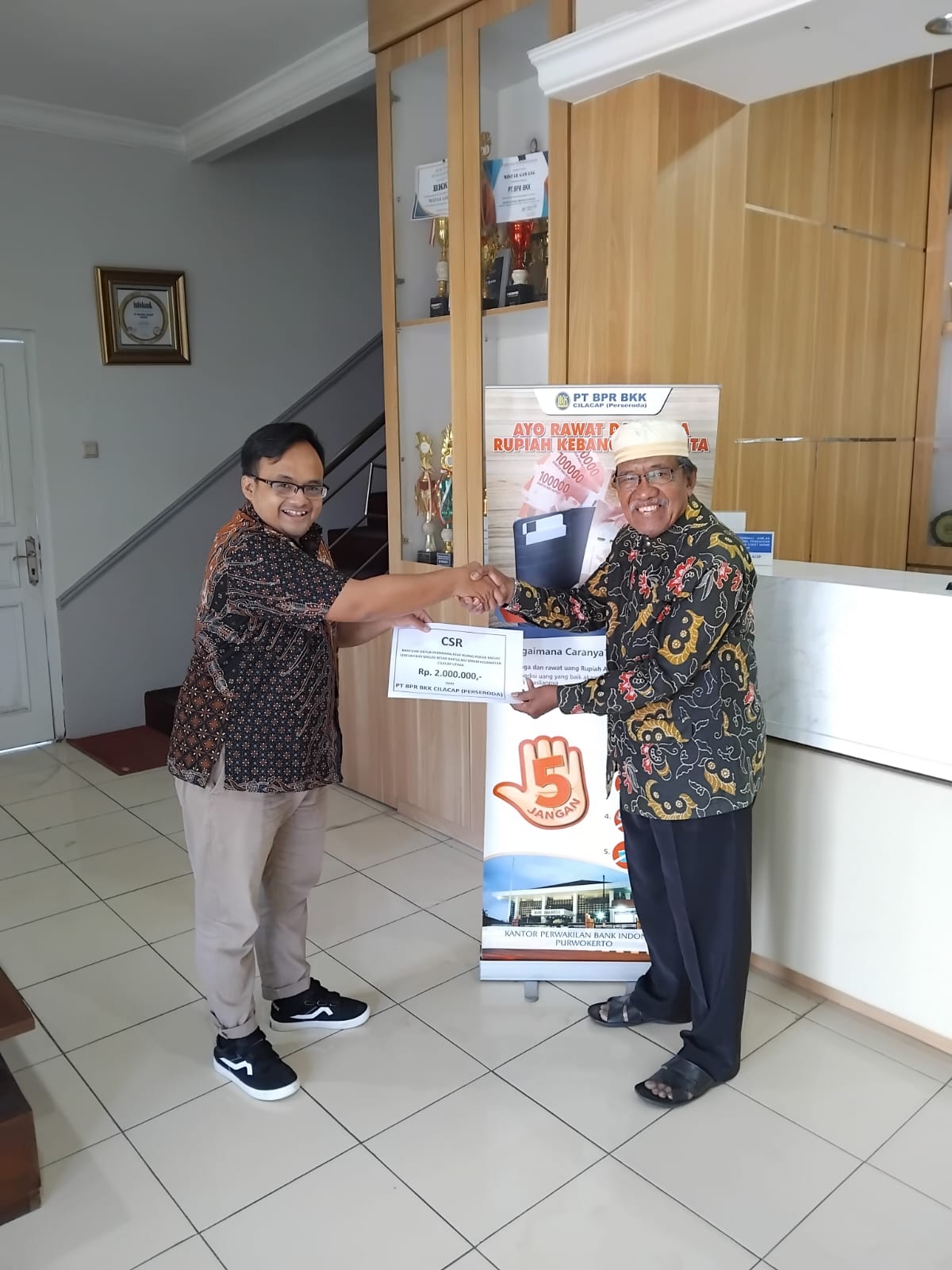  Masjid Besar Baitul Mu'Minim Kecamatan Cilacap Utara