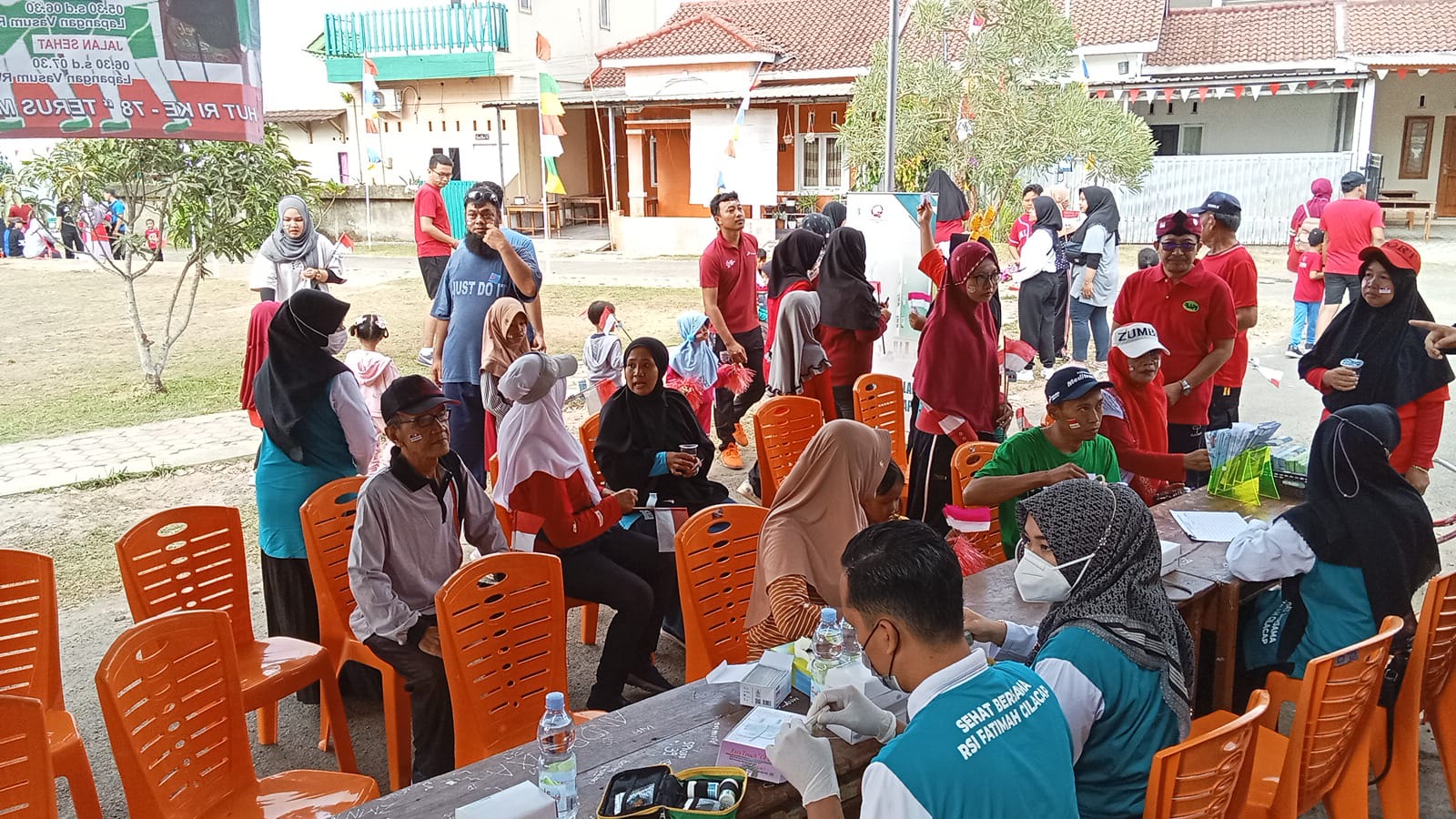 Warga Perum BPTW Tritih Kulon