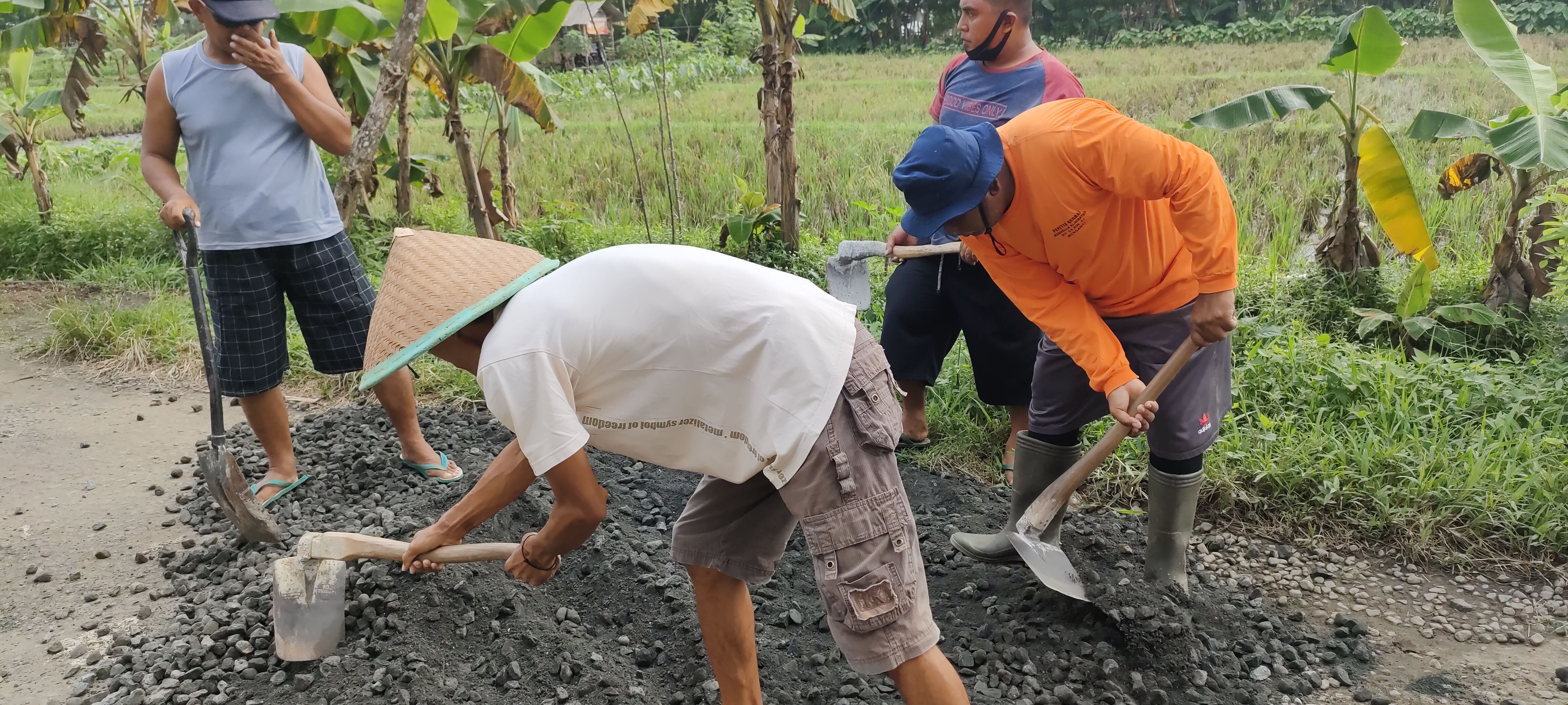 Pengurukan LPA jalan laut menganti