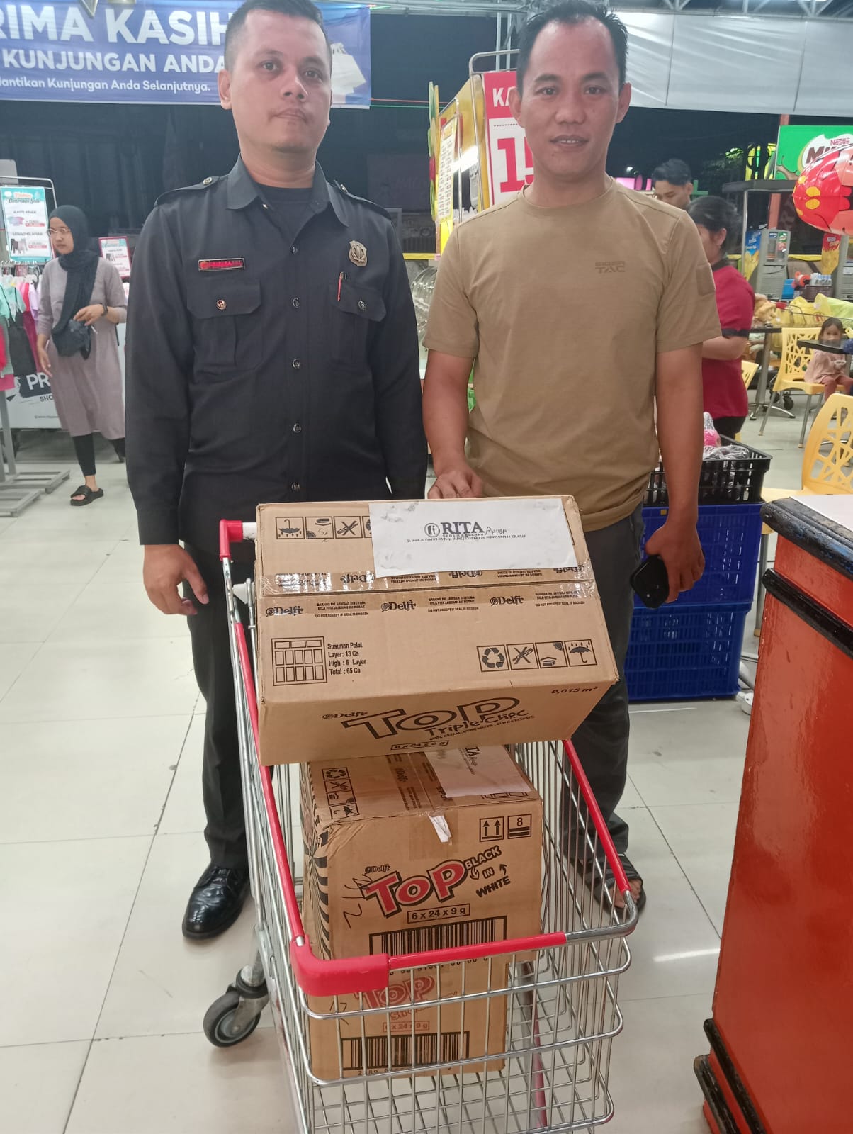 Masyarakat melalui KODIM CILACAP