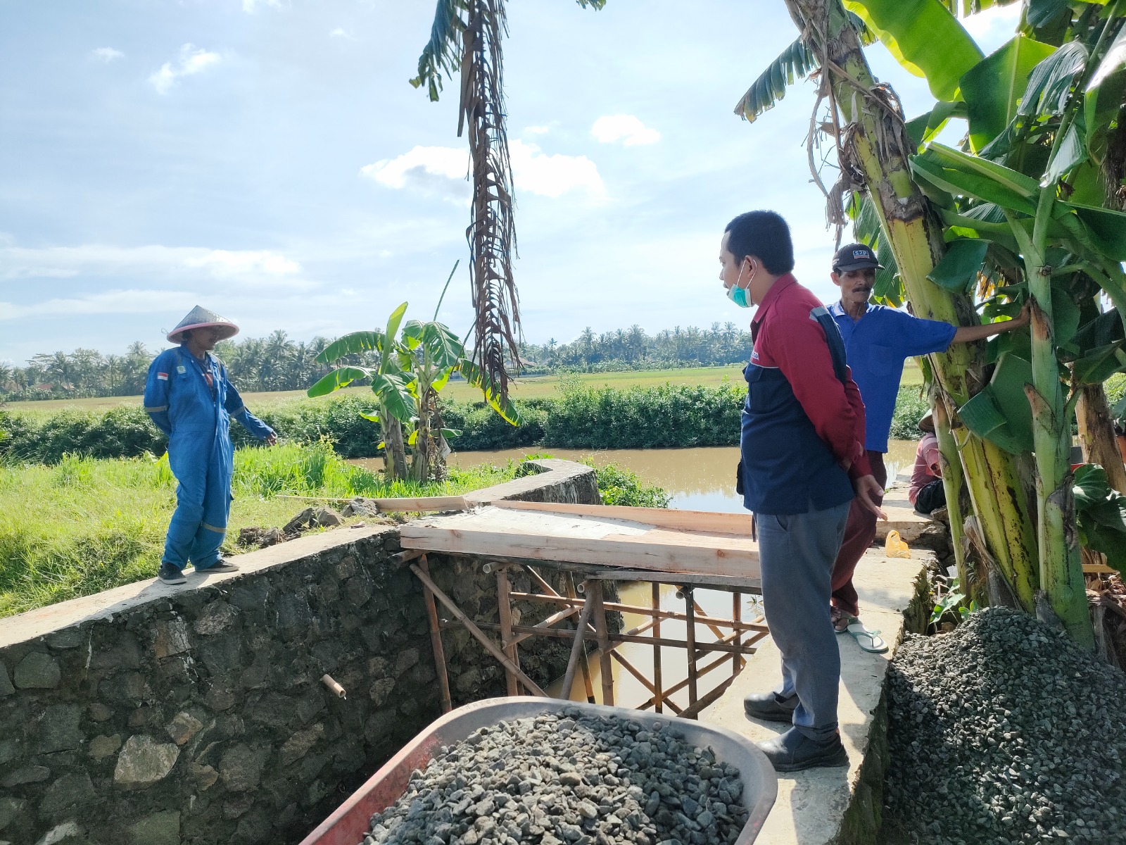 Masyarakat Dusun Sawahbera, Desa Karangkandri