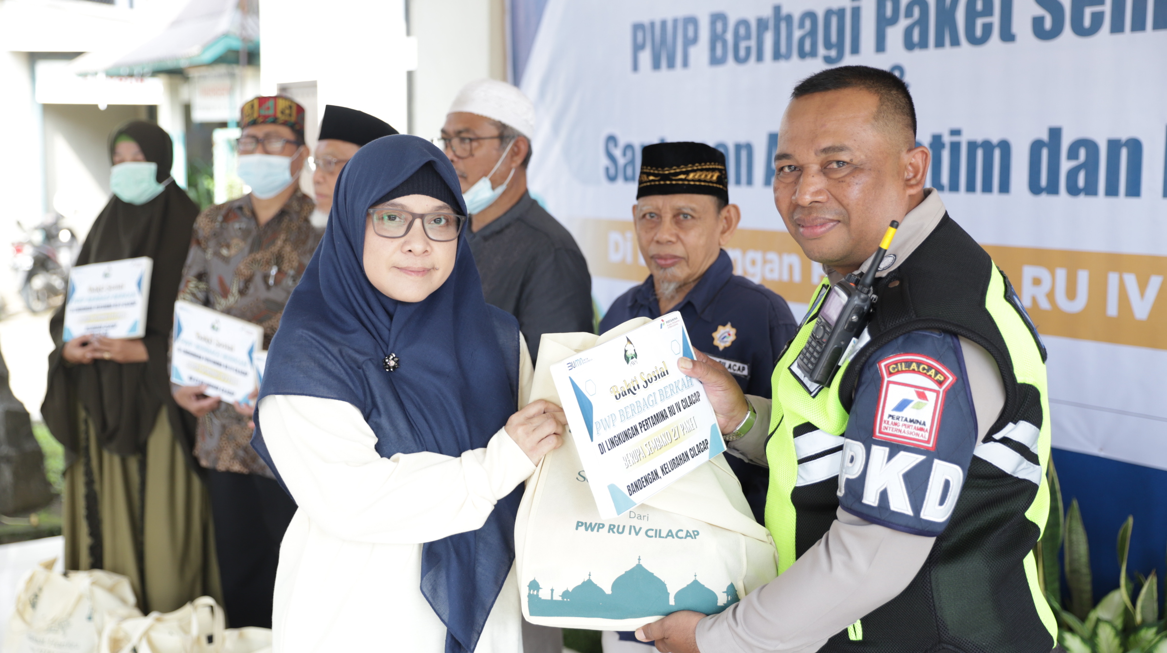 Warga di Wilayah Bandengan, Kelurahan Cilacap