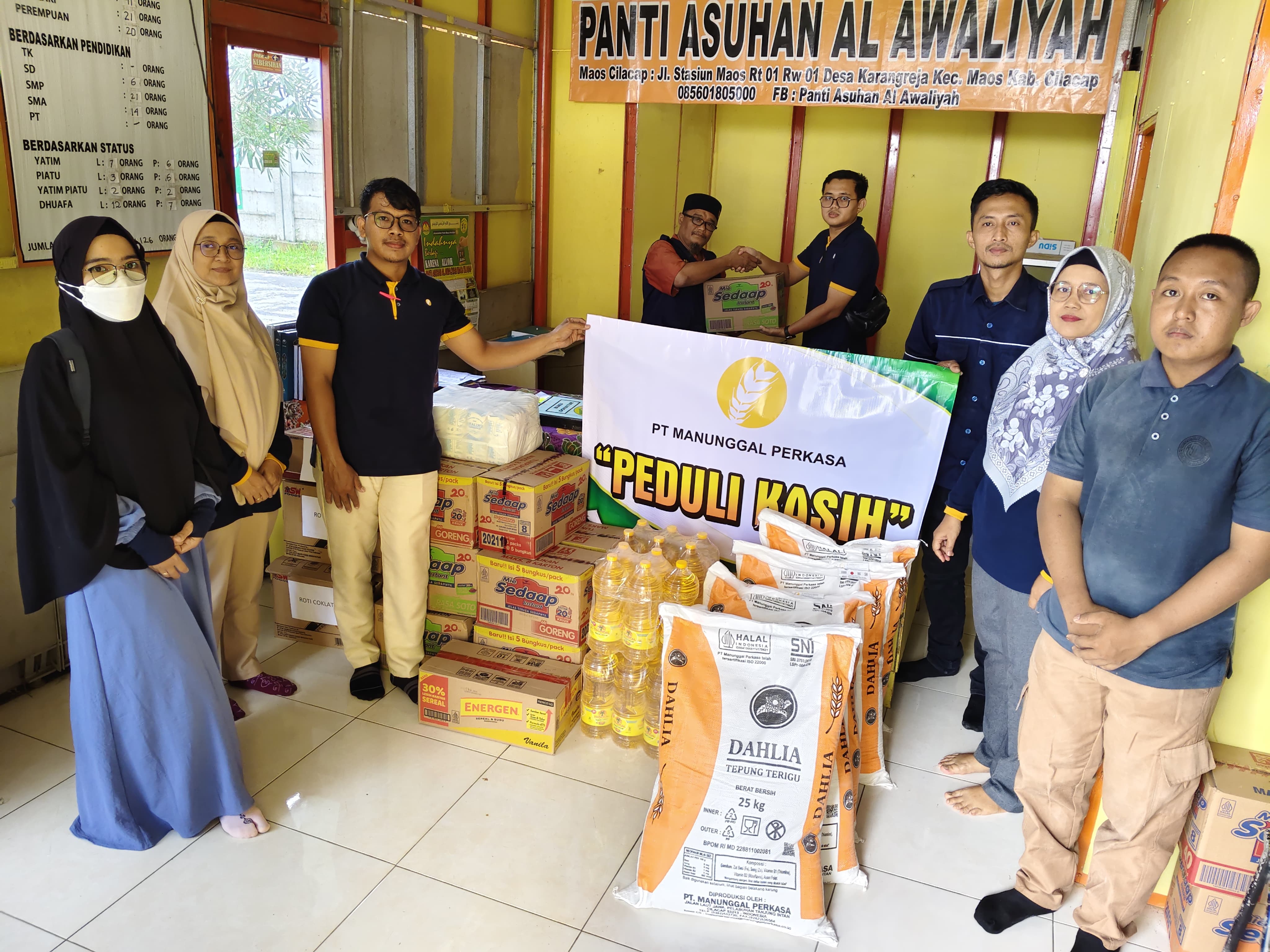 Anak penghuni panti asuhan Desa Karangreja Kec. Maos