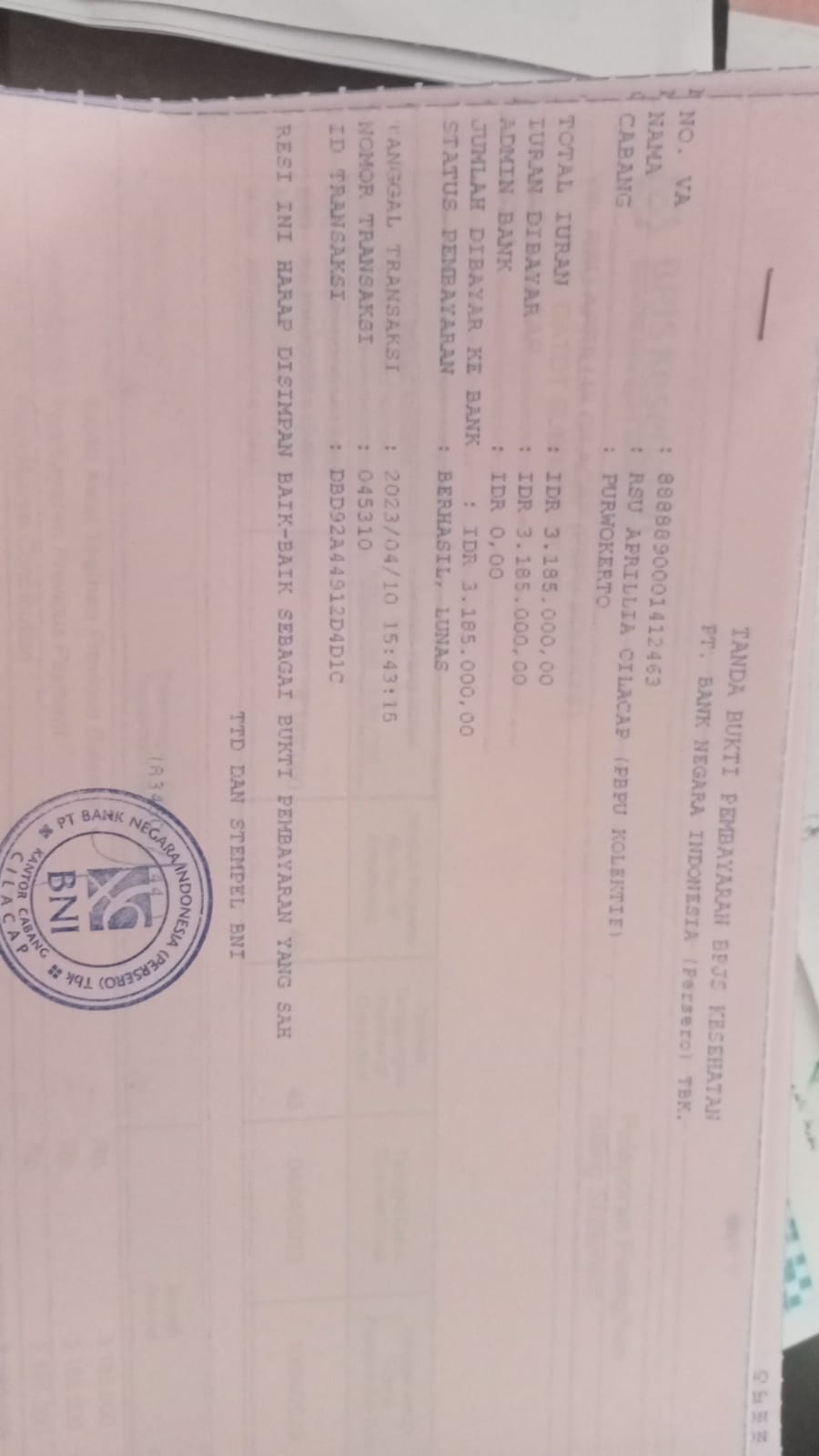 Warga Kecamatan Cilacap Tengah sekitar RSU Aprillia