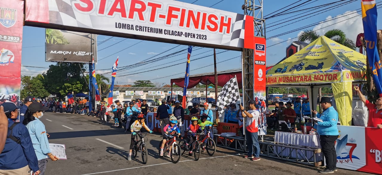 Panitia Tournamen Sepeda 