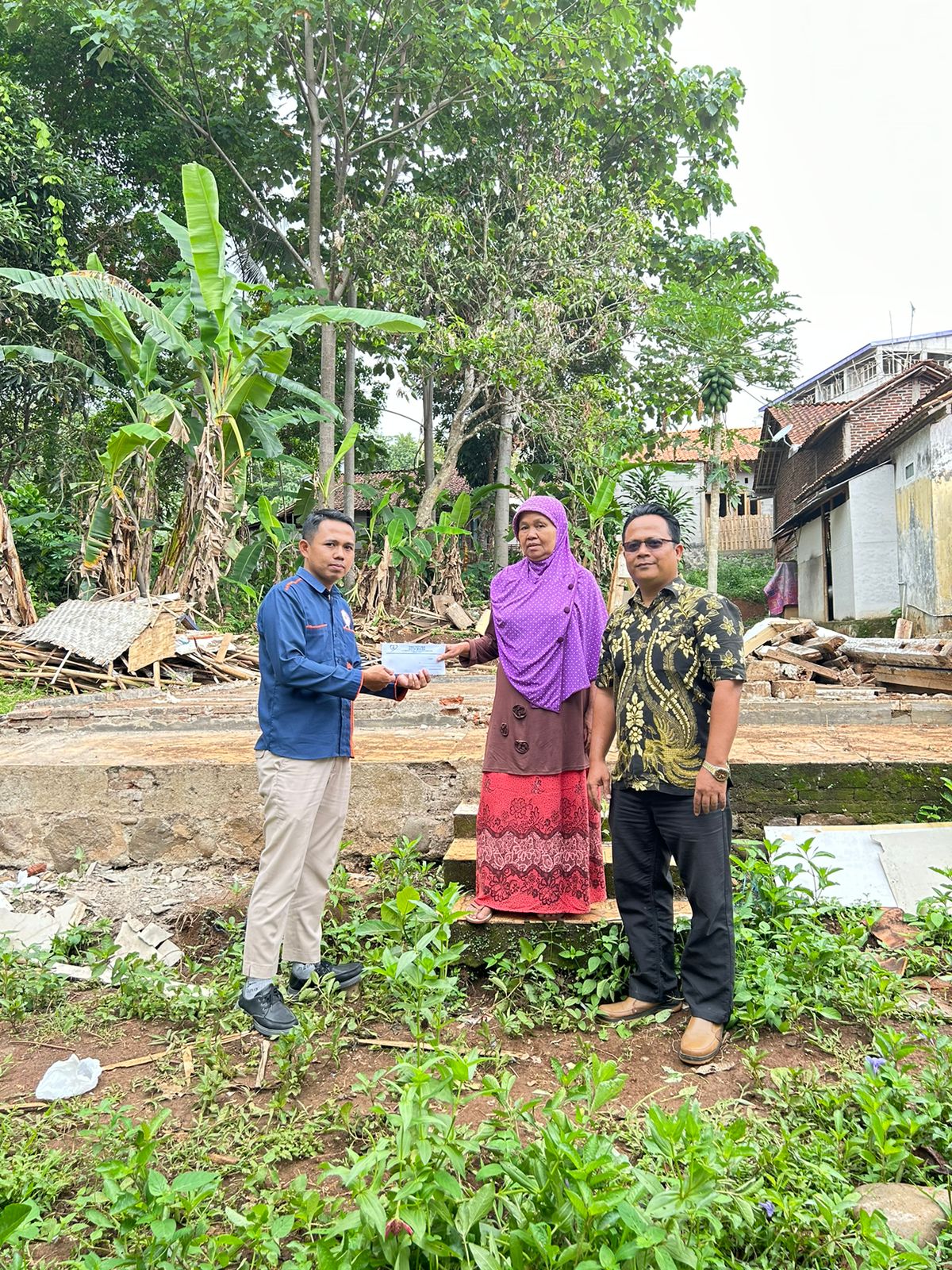 Warga di Desa Sindangsari, Kecamatan Majenang, atas nama Rusdi Lesmana