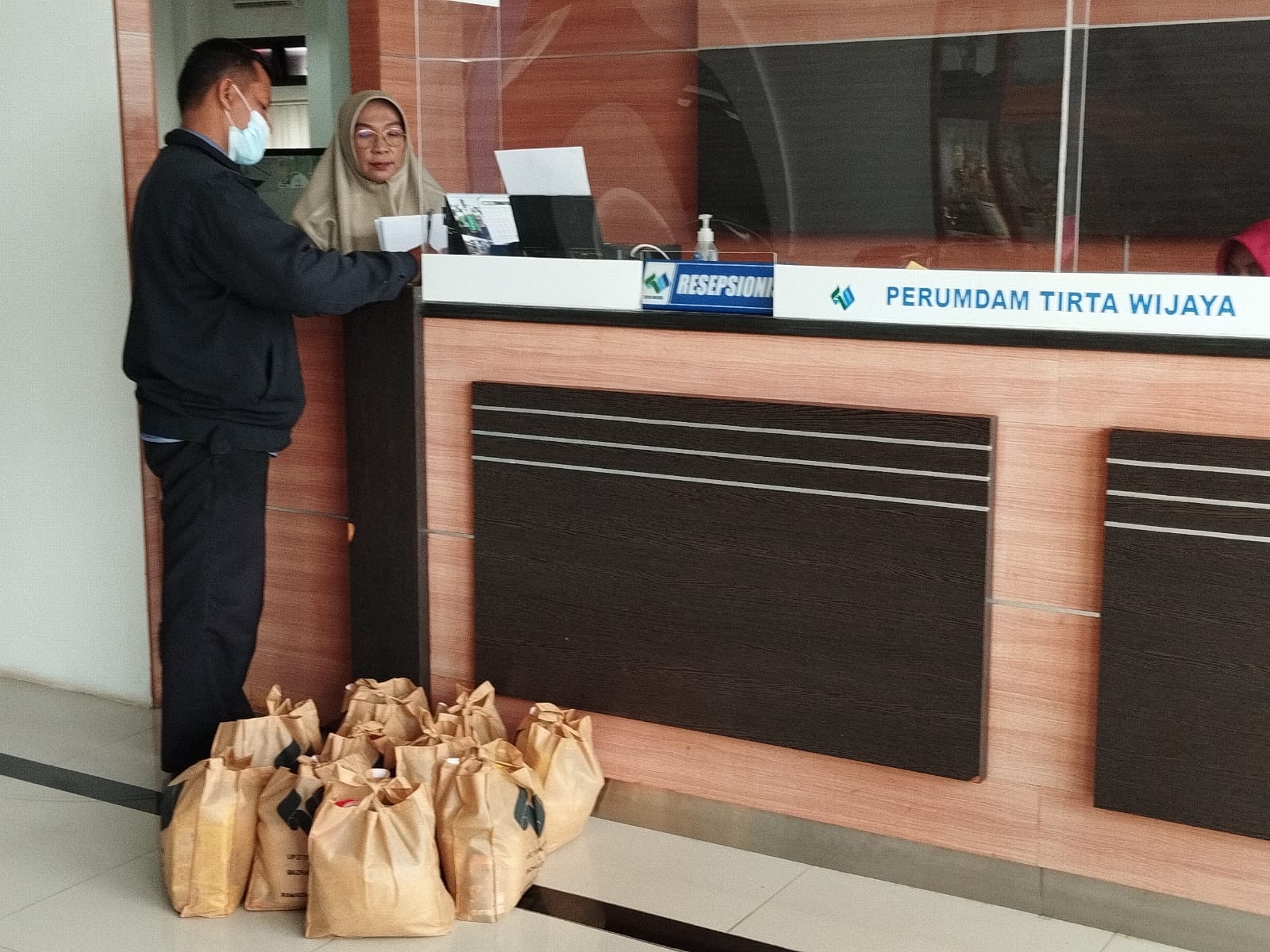 WARGA DESA CIMRUTU KECAMATAN PATIMUAN