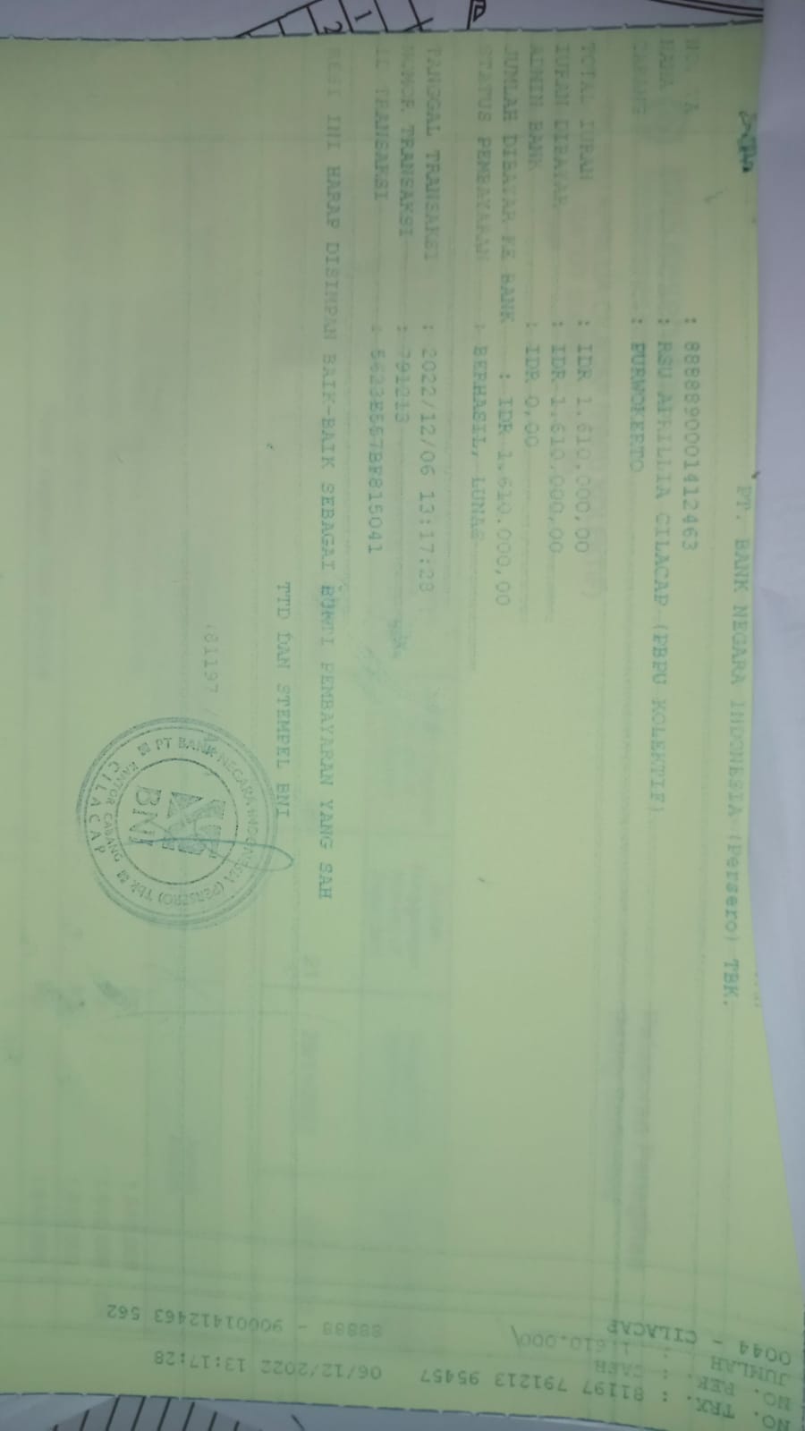 Warga Kecamatan Cilacap Tengah sekitar RSU Aprillia
