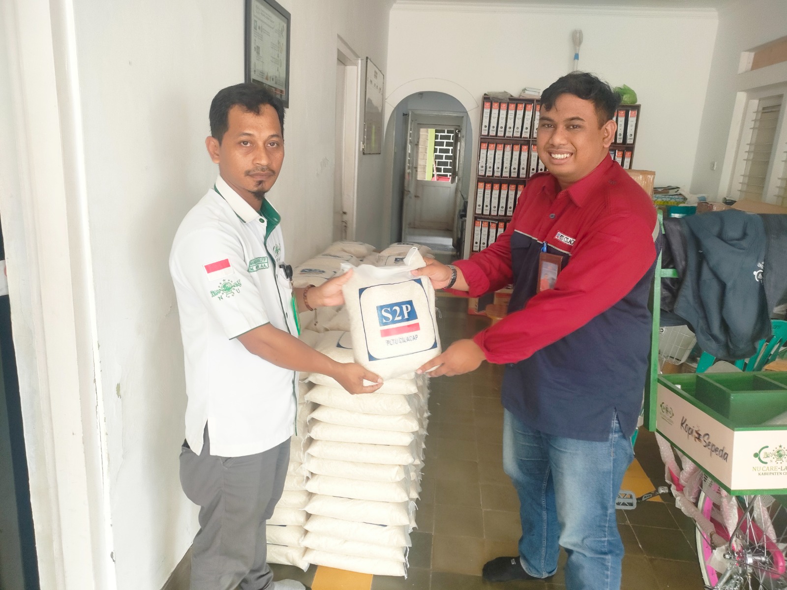 Masyarakat di Kabupaten Cilacap yang terkena dampak bencana alam