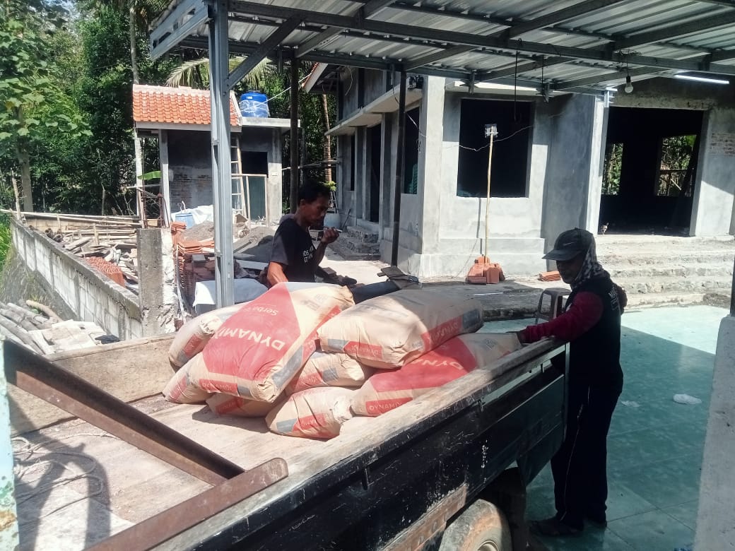 Bantuan ke Masjid Baitusallam Dusun Ciangir, Desa Pegadingan, Kec. Cipari, Kab. Cilacap, Provinsi Jawa Tengah - 53262