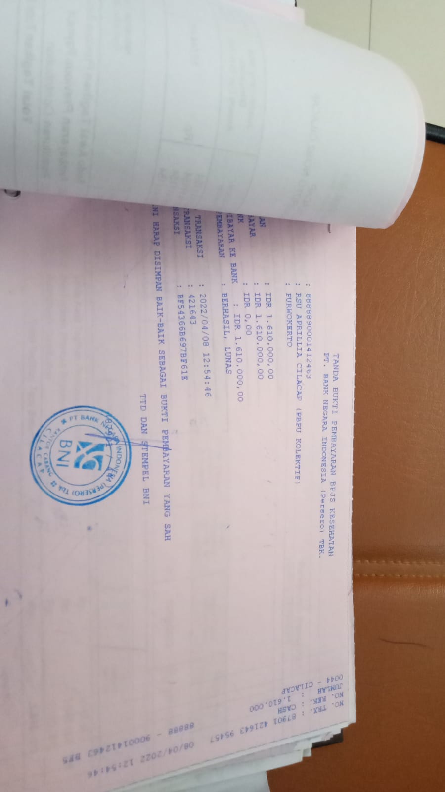 Warga Kecamatan Cilacap Tengah sekitar RSU Aprillia