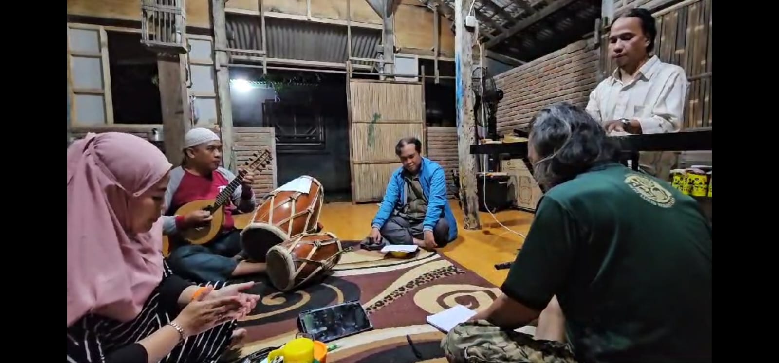 Kelurahan Gumilir, Tritih Kulon, dll