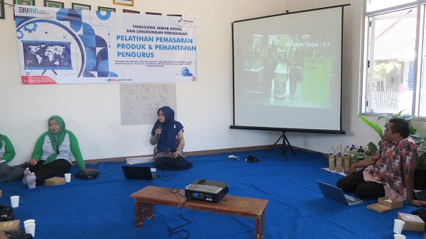 Masyarakat RW. 5 Tambakreja Cilacap Selatan