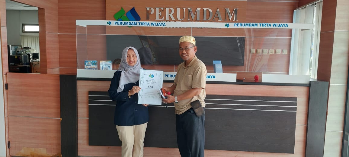 Masjid Al. Mukhlis Jl. Rajiman RT 06/05 Kelurahan Cilacap Utara